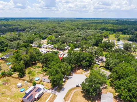 12801 Cliffside Place Thonotosassa FL 33592