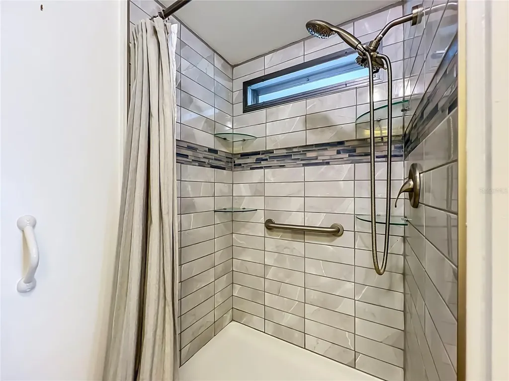 1925 Brookside Drive Mount Dora FL 32757
