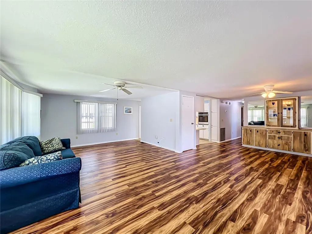 1925 Brookside Drive Mount Dora FL 32757