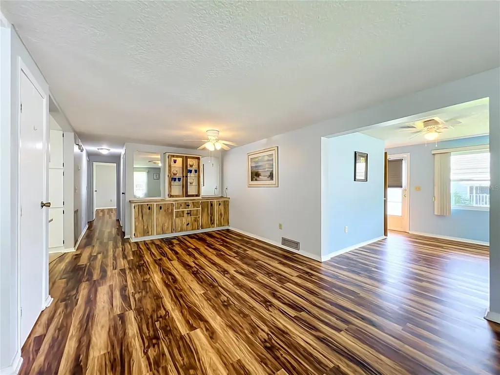 1925 Brookside Drive Mount Dora FL 32757
