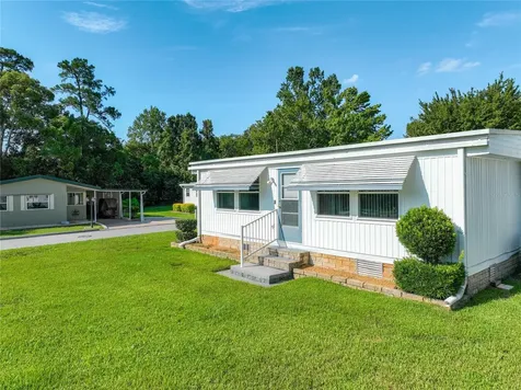 1925 Brookside Drive Mount Dora FL 32757