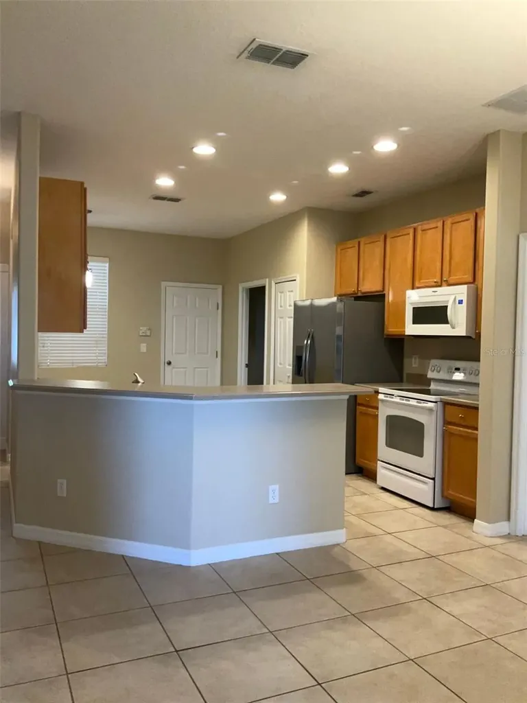 5303 Cape Hatteras Drive Clermont FL 34714