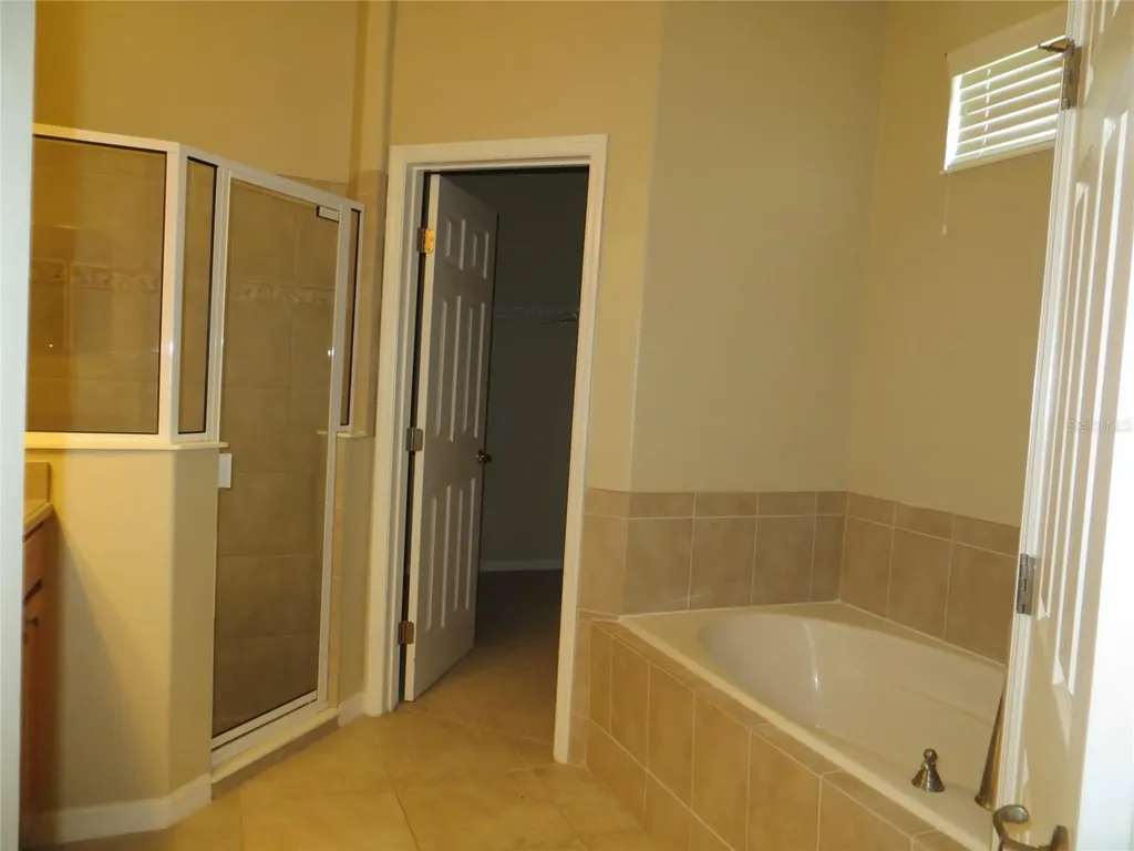 5303 Cape Hatteras Drive Clermont FL 34714