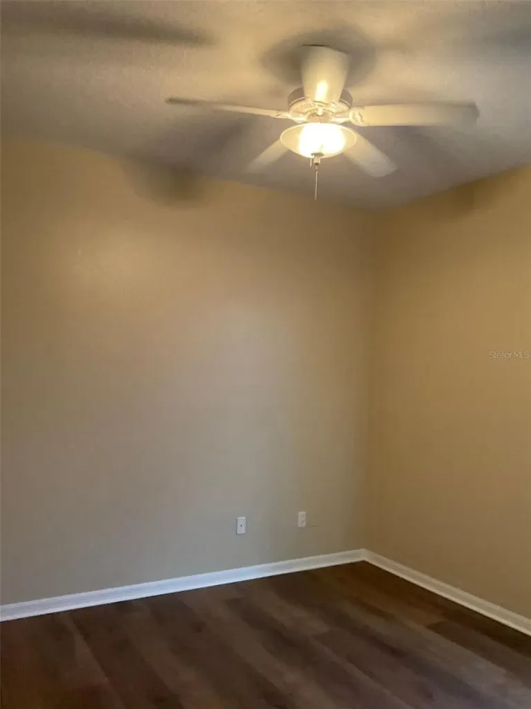 5303 Cape Hatteras Drive Clermont FL 34714