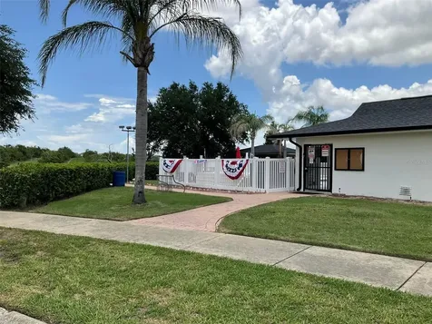 5303 Cape Hatteras Drive Clermont FL 34714