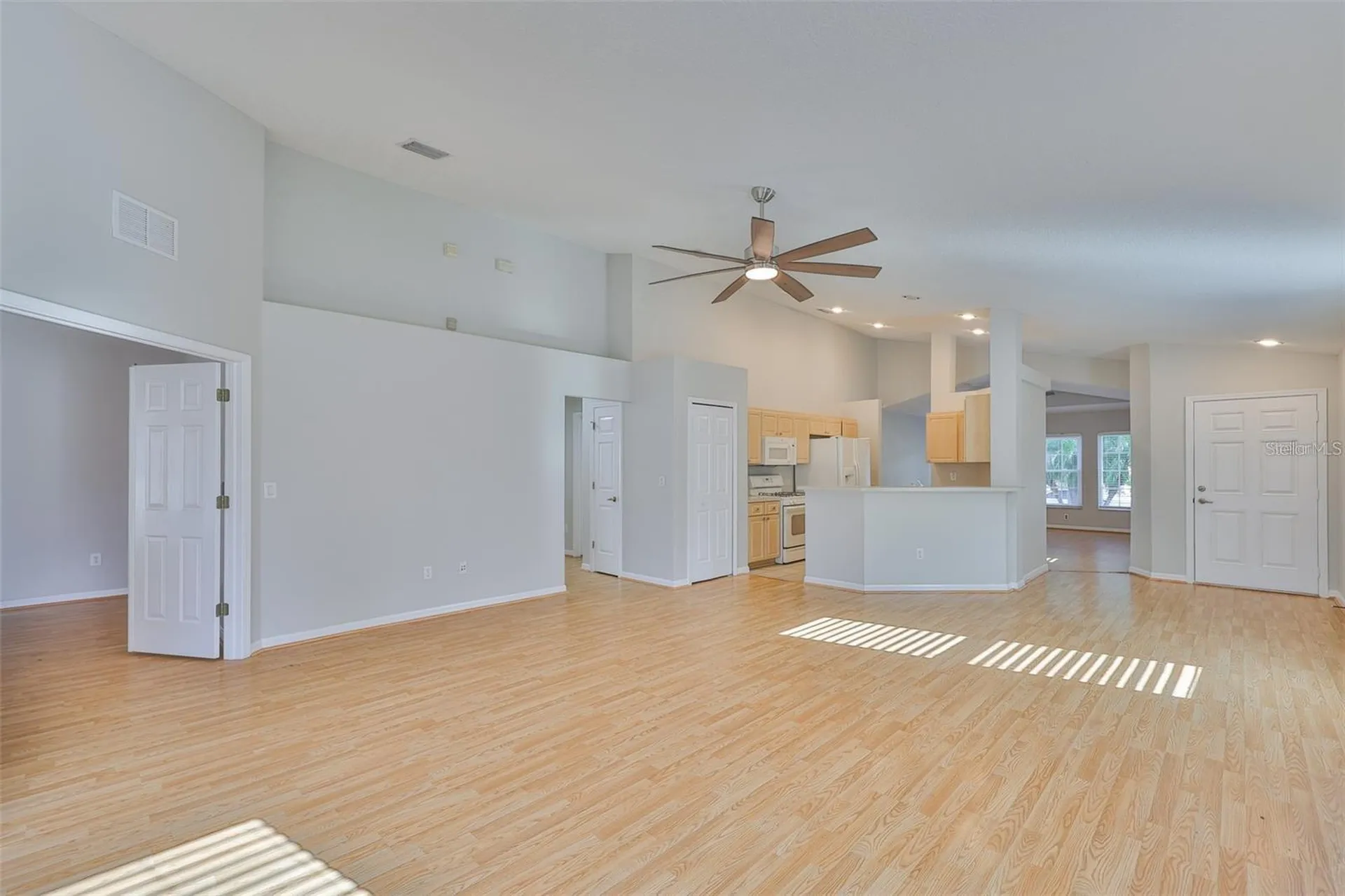 6610 Cambridge Park Drive Apollo Beach FL 33572