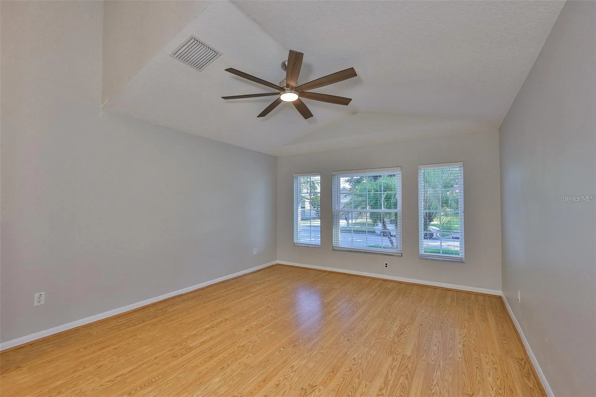 6610 Cambridge Park Drive Apollo Beach FL 33572