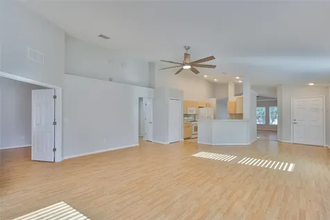 6610 Cambridge Park Drive Apollo Beach FL 33572