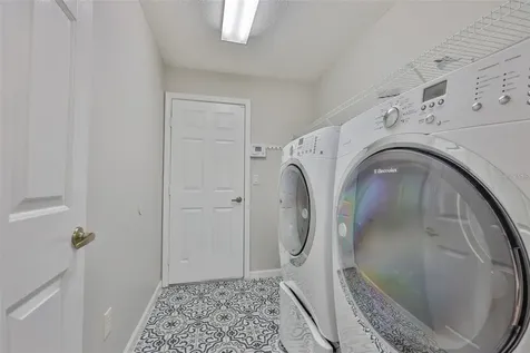 6610 Cambridge Park Drive Apollo Beach FL 33572