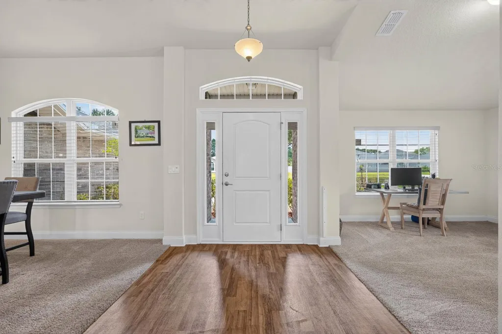 24 Lincoln Lane Palm Coast FL 32137