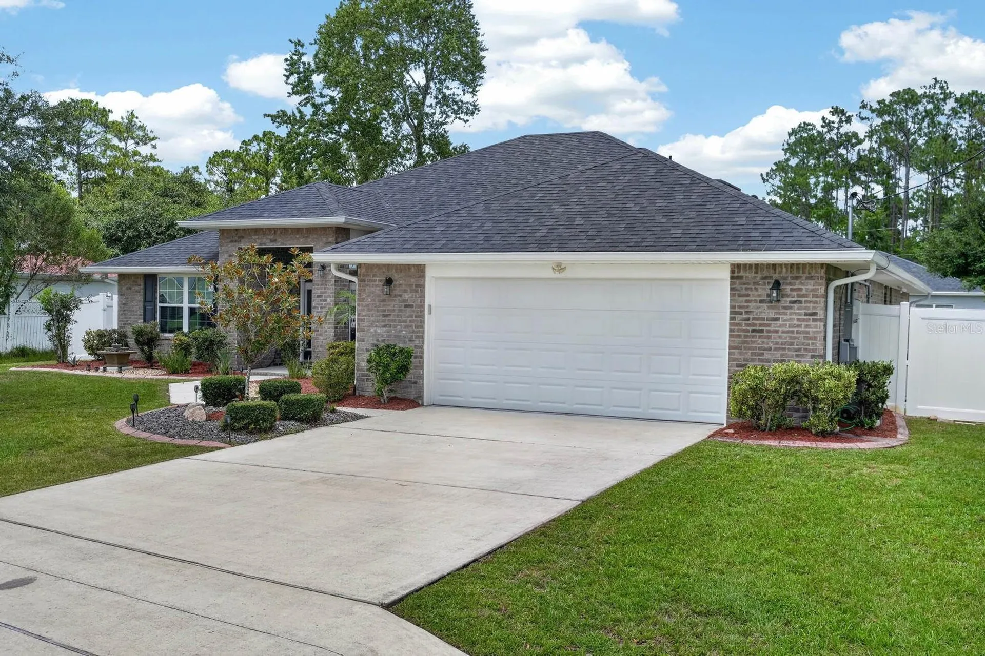 24 Lincoln Lane Palm Coast FL 32137