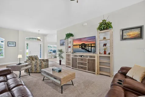24 Lincoln Lane Palm Coast FL 32137