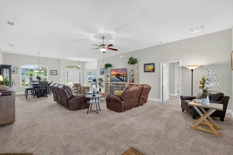 24 Lincoln Lane Palm Coast FL 32137