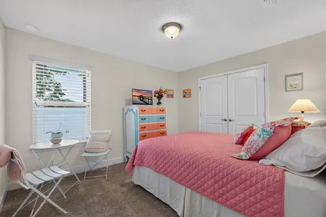 24 Lincoln Lane Palm Coast FL 32137