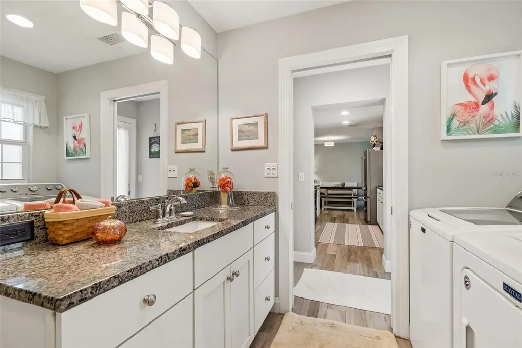 1207 Kapok Circle Clearwater FL 33759