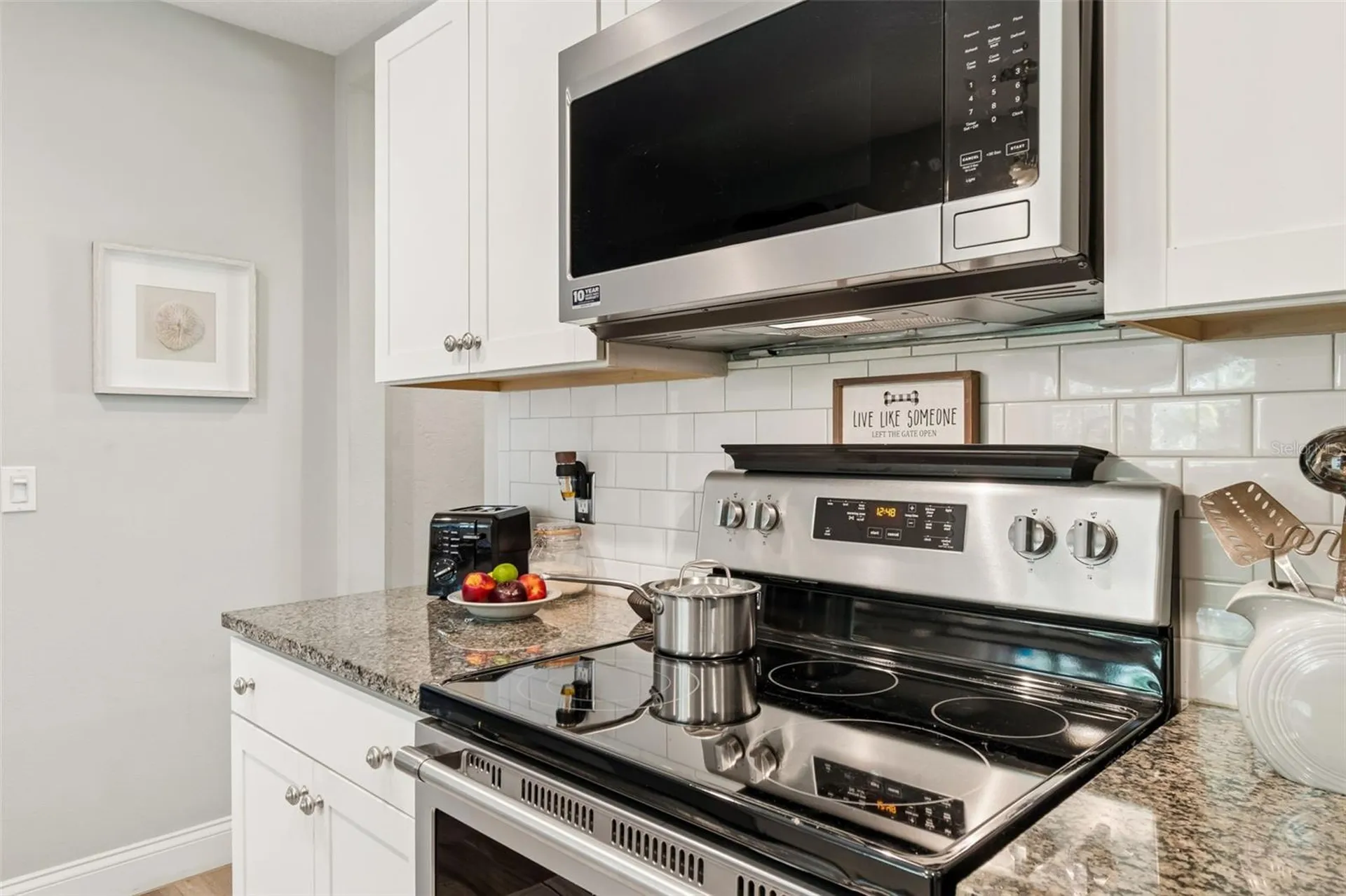 1207 Kapok Circle Clearwater FL 33759