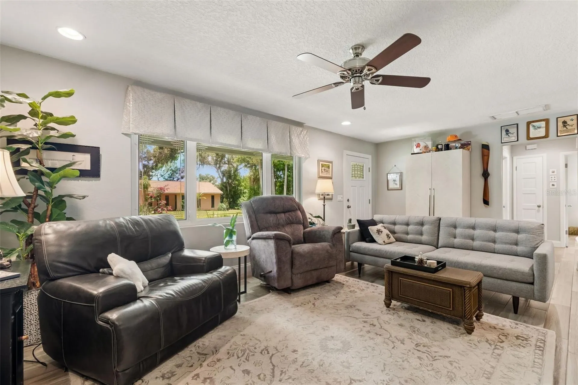 1207 Kapok Circle Clearwater FL 33759