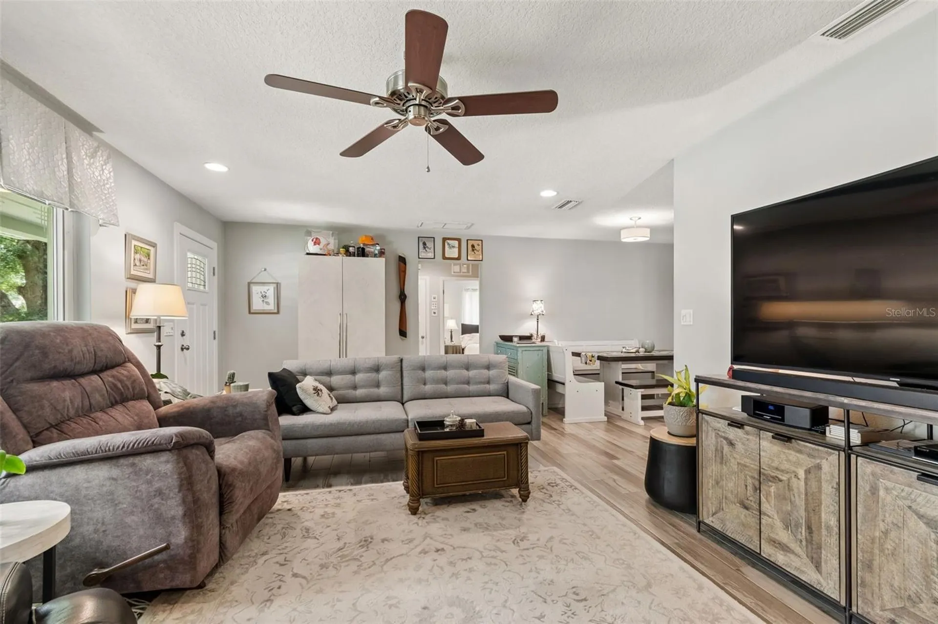 1207 Kapok Circle Clearwater FL 33759