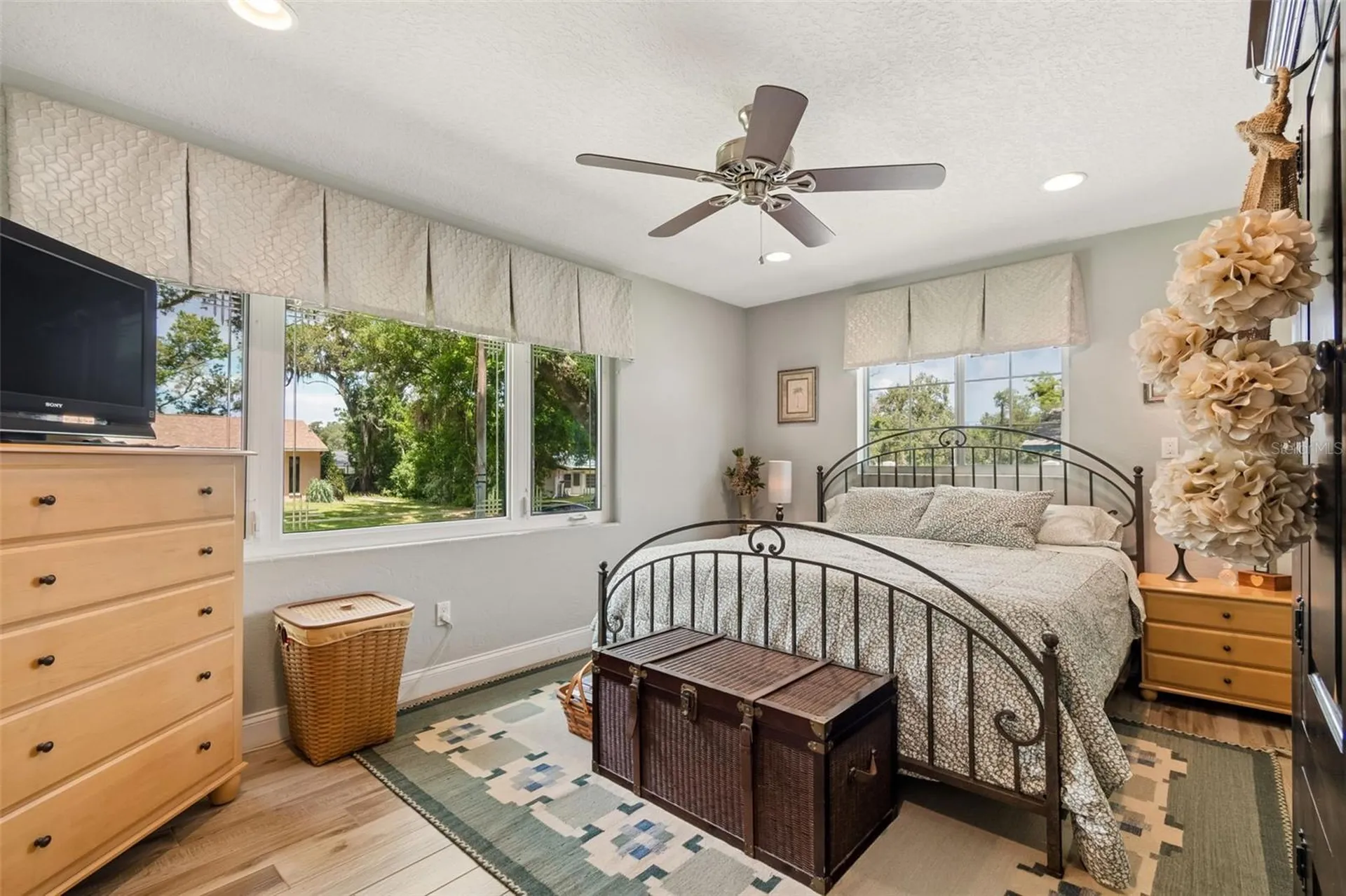 1207 Kapok Circle Clearwater FL 33759