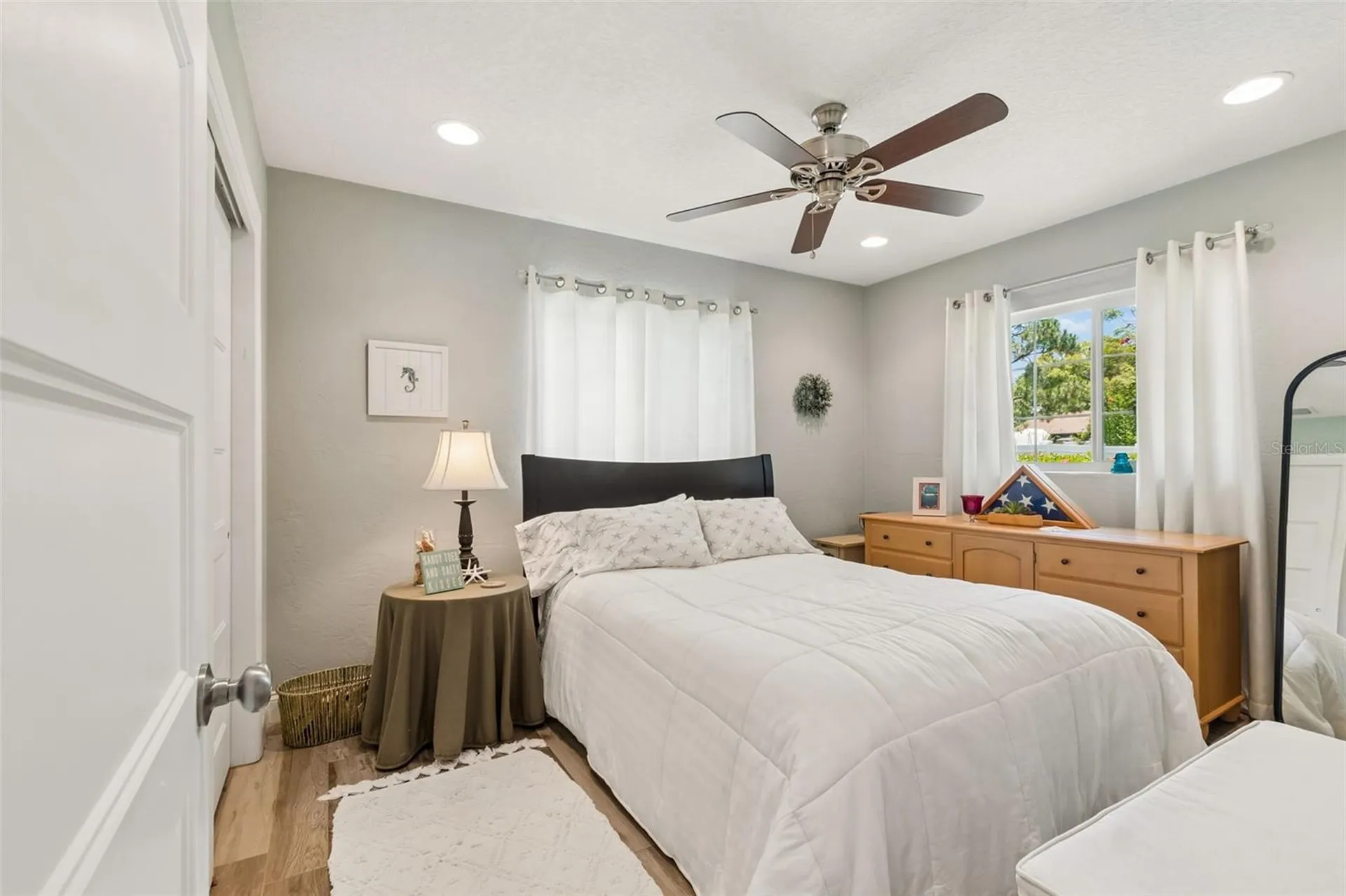 1207 Kapok Circle Clearwater FL 33759