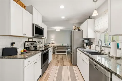 1207 Kapok Circle Clearwater FL 33759