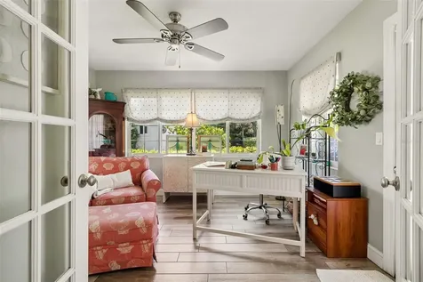 1207 Kapok Circle Clearwater FL 33759