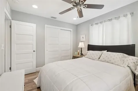 1207 Kapok Circle Clearwater FL 33759