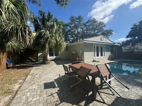 309 Deer Park Avenue Tampa FL 33617