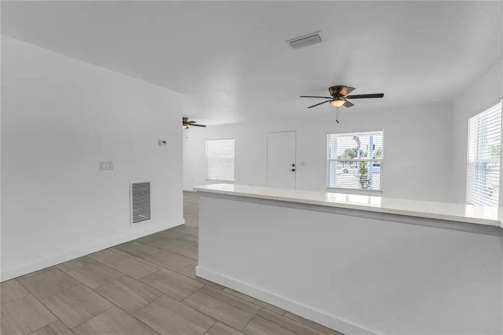 2206 53rd Avenue E Bradenton FL 34203
