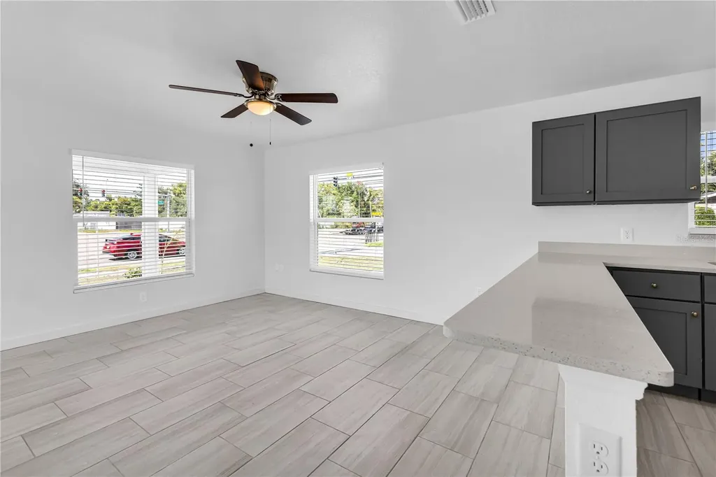 2206 53rd Avenue E Bradenton FL 34203