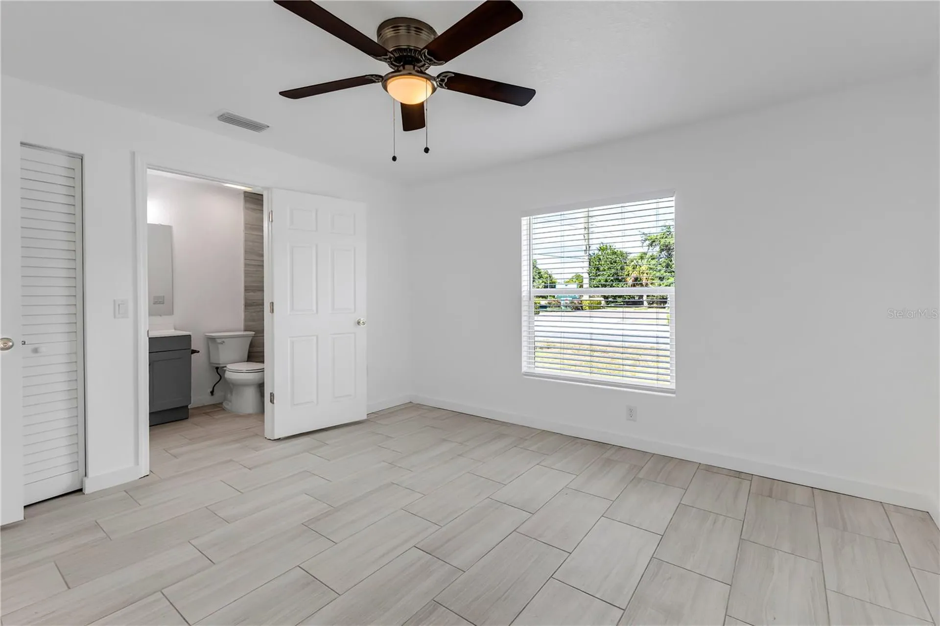 2206 53rd Avenue E Bradenton FL 34203