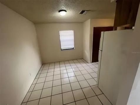 4851 16th Street Zephyrhills FL 33542