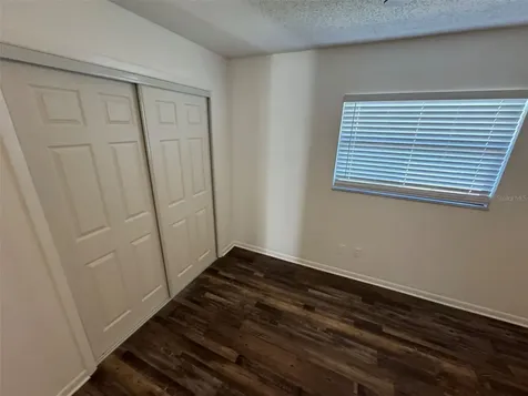 4851 16th Street Zephyrhills FL 33542