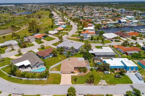 5011 Ensign Loop New Port Richey FL 34652