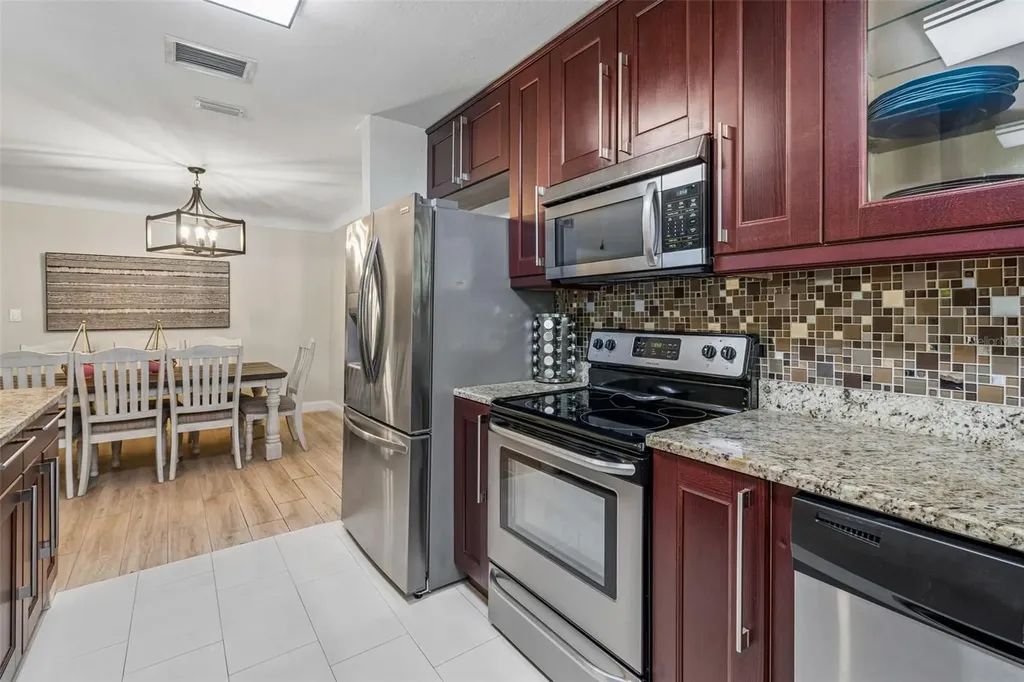 3282 Honeysuckle Road Largo FL 33770