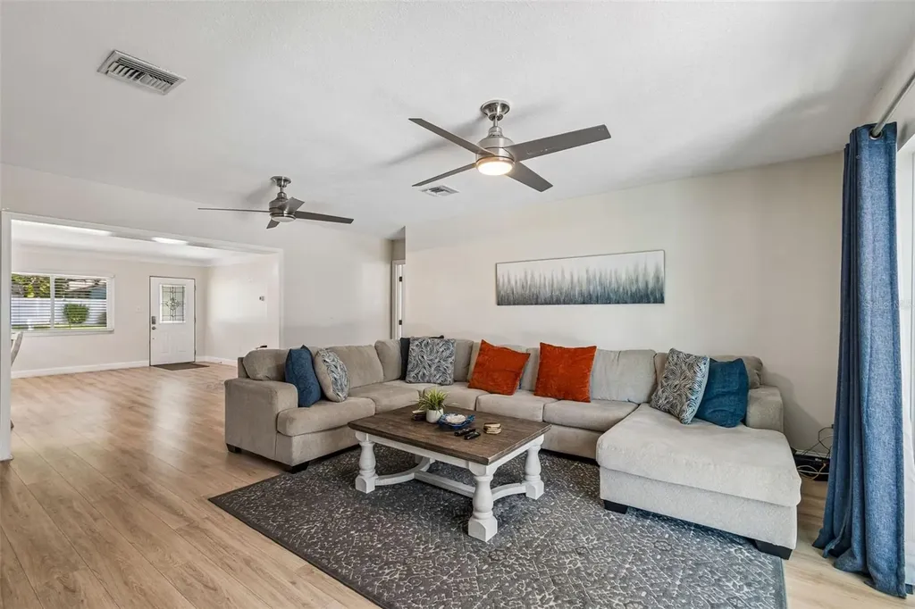 3282 Honeysuckle Road Largo FL 33770