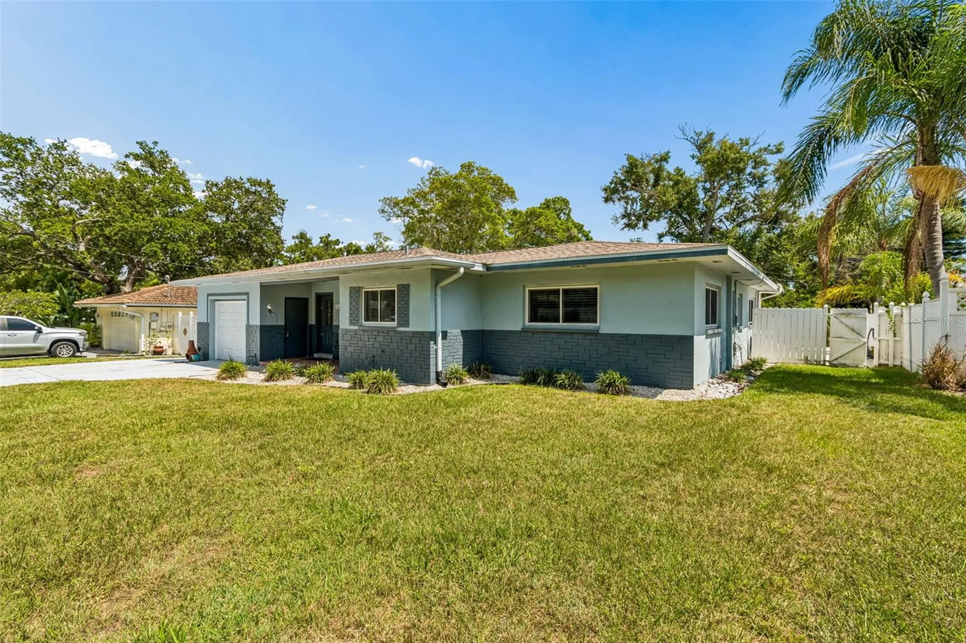 3282 Honeysuckle Road Largo FL 33770