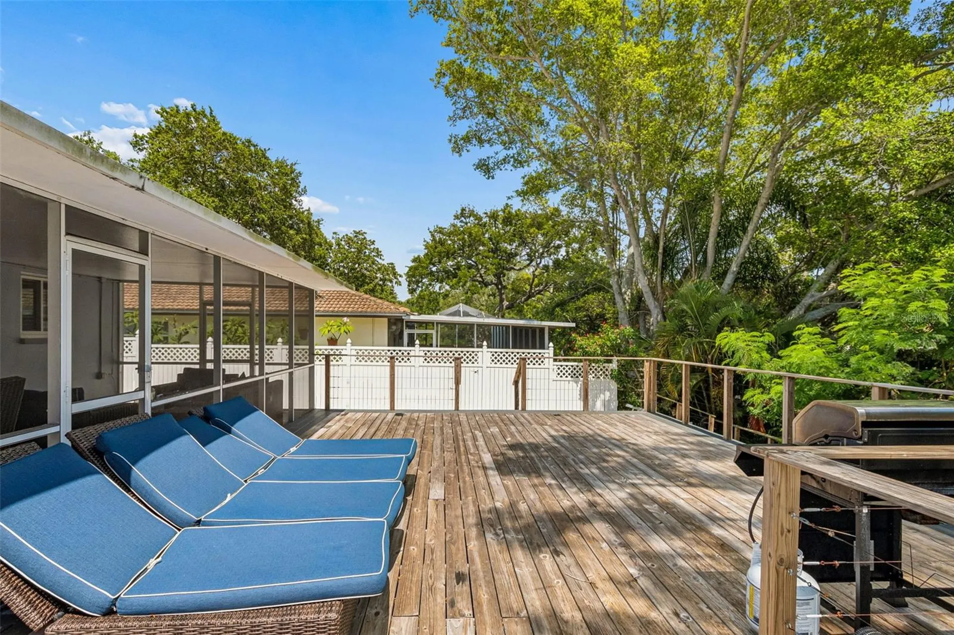 3282 Honeysuckle Road Largo FL 33770