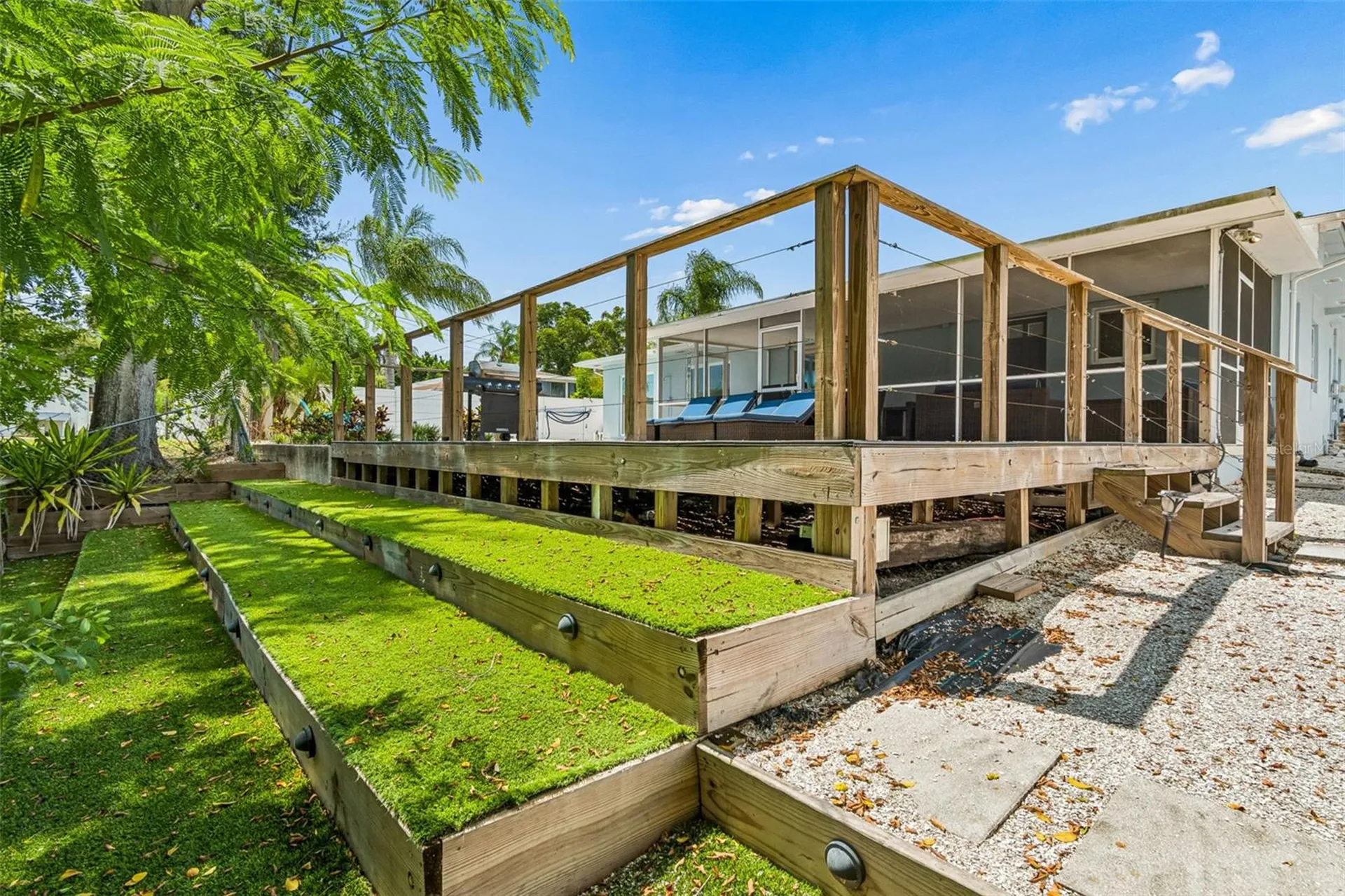 3282 Honeysuckle Road Largo FL 33770