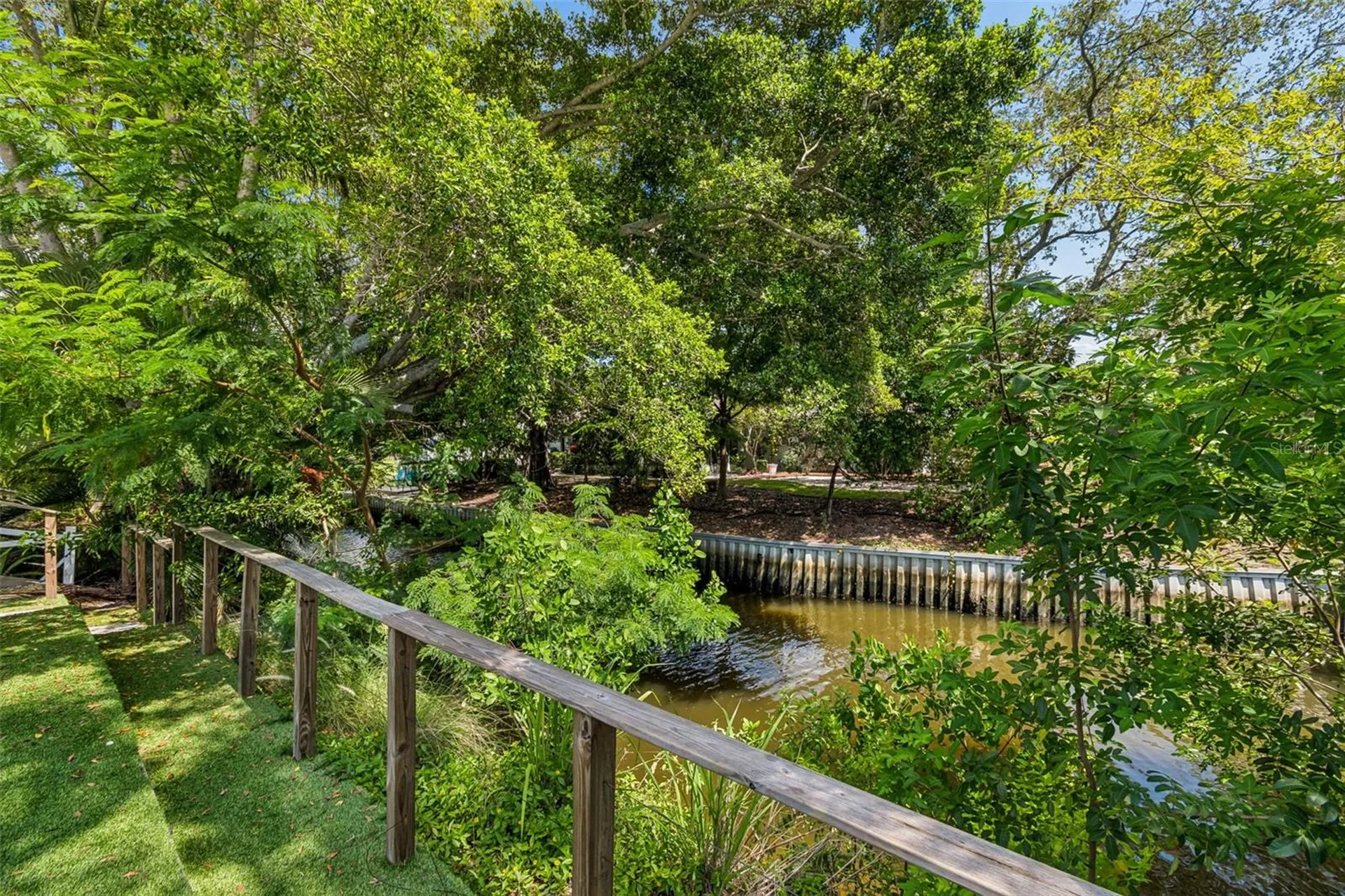 3282 Honeysuckle Road Largo FL 33770