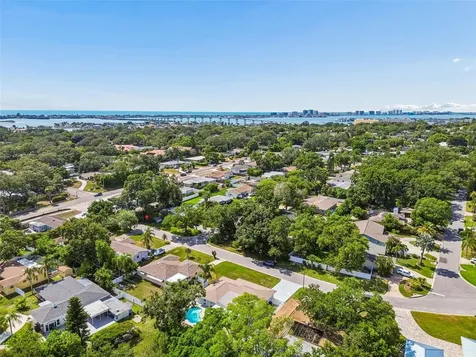 3282 Honeysuckle Road Largo FL 33770