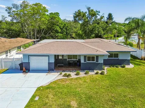 3282 Honeysuckle Road Largo FL 33770