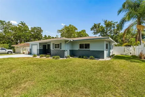 3282 Honeysuckle Road Largo FL 33770