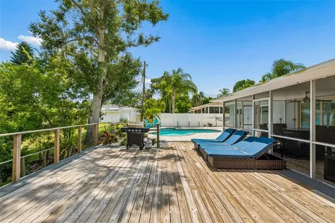 3282 Honeysuckle Road Largo FL 33770