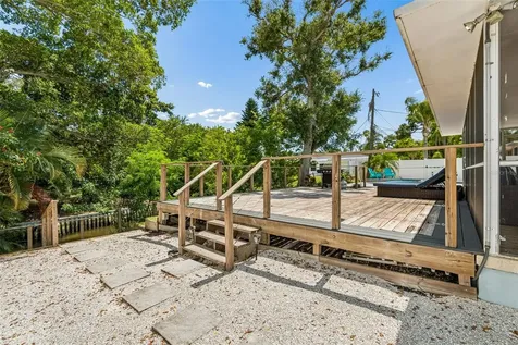 3282 Honeysuckle Road Largo FL 33770