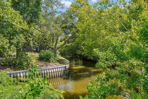 3282 Honeysuckle Road Largo FL 33770
