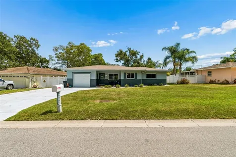 3282 Honeysuckle Road Largo FL 33770