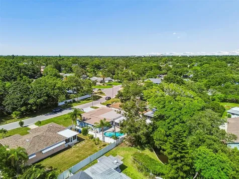 3282 Honeysuckle Road Largo FL 33770