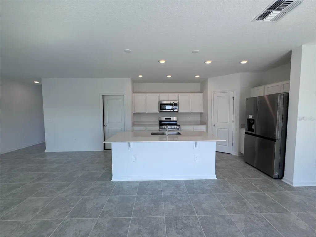 996 Harold Pass Winter Haven FL 33884