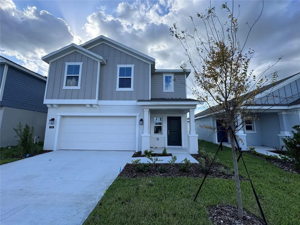 996 Harold Pass Winter Haven FL 33884